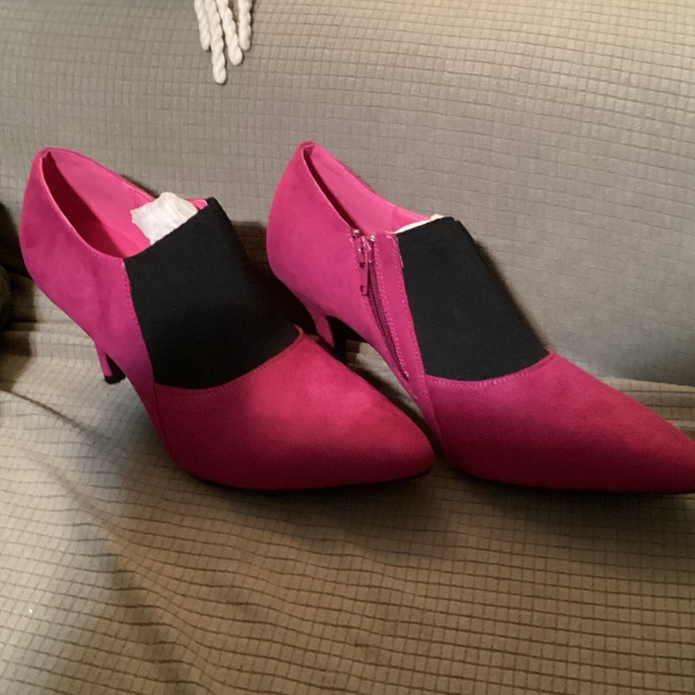 Chic Fuchsia Women's Heels